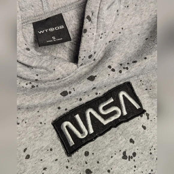 WT02 NASA Hoodie with splatter pattern size S - Picture 4 of 7